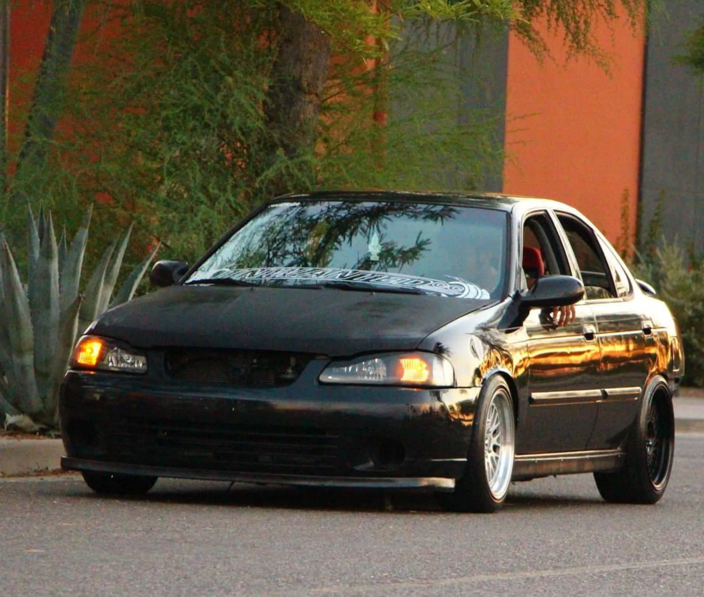 Best Way to Get Rid of an Old Car? Sell, Scrap, or Donate